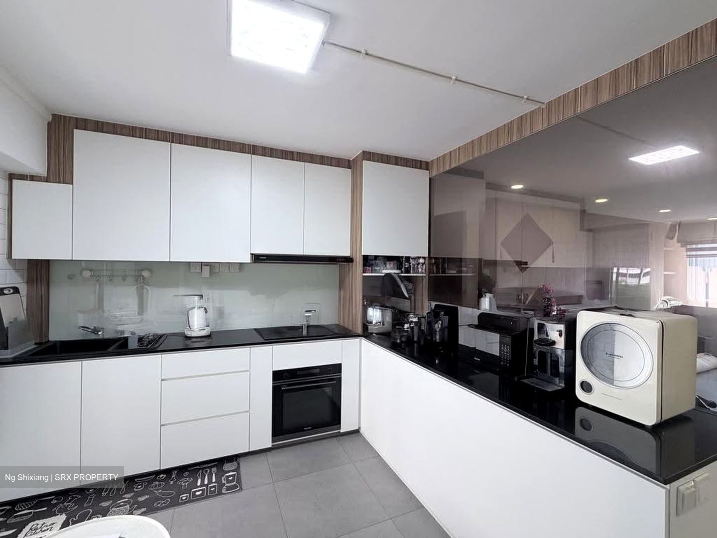 Blk 417 Hougang Avenue 8 (Hougang), HDB 5 Rooms #636058101